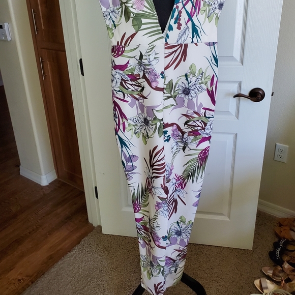 Missguided jumper - Picture 2 of 8